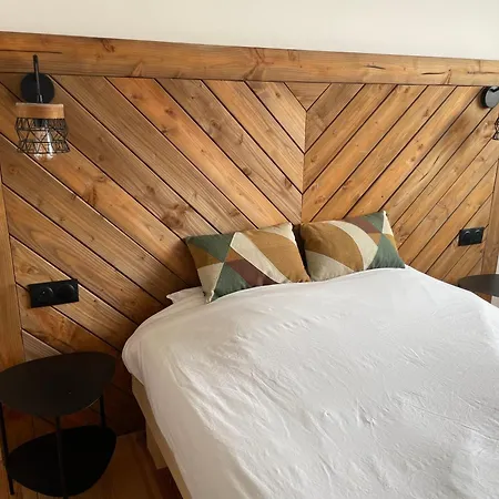 Cowabunga Guesthouse - Peaceful And Spacious, Beach Is Just 200M Away Apartment