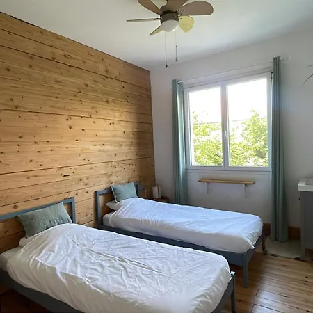 Apartment Cowabunga Guesthouse - Peaceful And Spacious, Beach Is Just 200M Away *