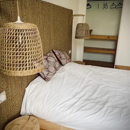 Cowabunga Guesthouse - Peaceful And Spacious, Beach Is Just 200M Away